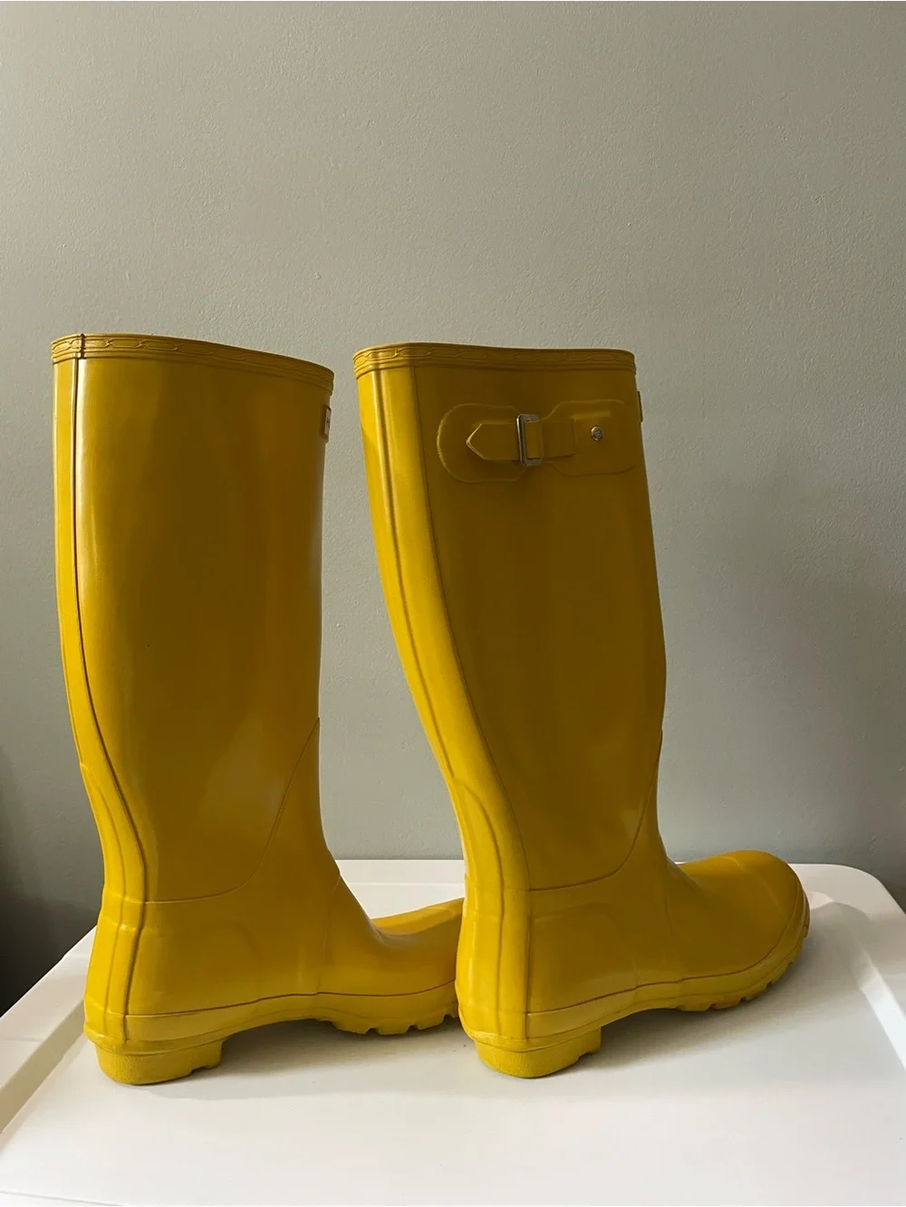 Hunter Tall Orginial Gloss Rain Boots - Bright Yellow